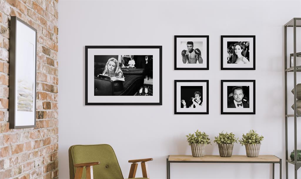 Brigitte Bardot Black and White Framed Wall Art (32 x 24